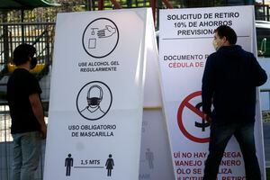 Ojo que pedirán permiso temporal y carnet: hoy comienza atención presencial por retiro del 10% de las AFP