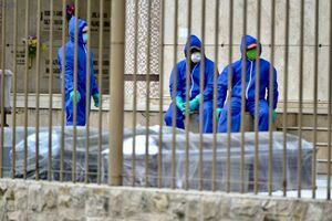 Baja compra de ataúdes en Guayaquil