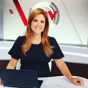 María Celeste Arrarás revela en qué trabaja tras ser despedida de Telemundo