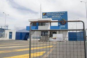 Dos reos murieron tras riña durante partido en la cárcel de Latacunga