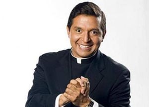"No soy pederasta": Padre Chucho es víctima de amenazas por parte de "comunidad de ateos"