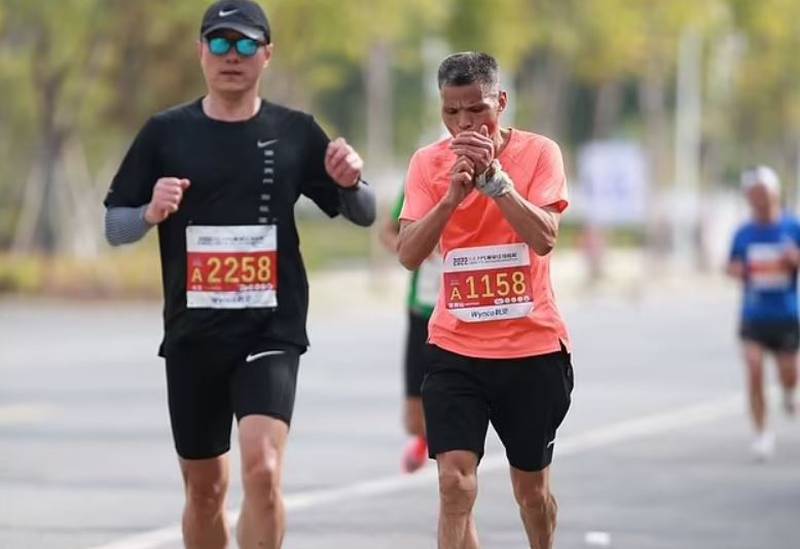 Maratonista Chino | Foto: Cortesía
