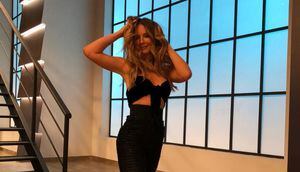 Con foto sin Photoshop, Claudia Bahamón comienza a celebrar sus 40 años
