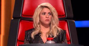 Shakira recordó a Gustavo Cerati cantando 'a cappella' y con nuevo look