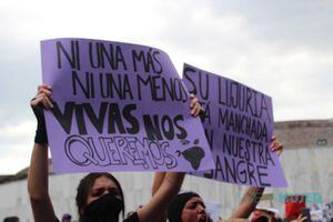 15 fotos de la marcha #NoNosCuidanNosViolan que muestran que no todo fue violencia