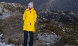 La NASA le da un reconocimiento a fotógrafa chilena por una espectacular foto de auroras boreales en Islandia