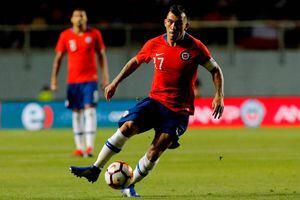 Gary Medel y su regreso a la zaga en la Roja: "Me encanta jugar de central, el técnico lo entendió"