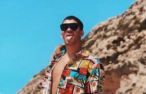 Maestra truena contra Bad Bunny y el Gobernador