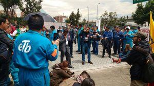 Alcaldía de Bogotá desiste de la venta de la ETB