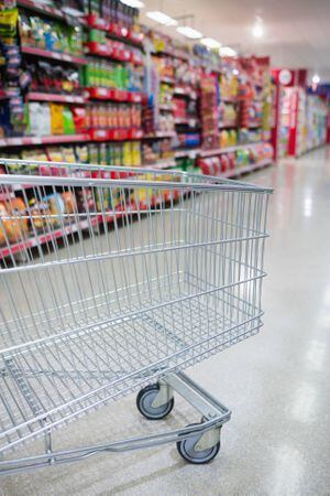 Supermercados aún registran 20 por ciento de faltantes tras huracán María