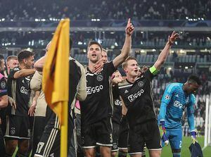 Champions League: Ajax se autoproclama campeón con esta imagen