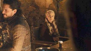 Creadores de "Game of Thrones" sobre el polémico vaso de café: "Para nosotros ese fue nuestro error"