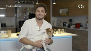 “Yo le hablé”: Joche Bibbó presentó a polola enfermera que lo contactó por Instagram
