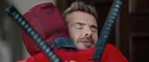 Deadpool lo vuelve a hacer: El antihéroe de Marvel se disculpa con David Beckham y se burla de los "Avengers"