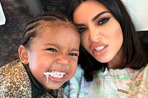 La nueva foto del hijo de Kim Kardashian que prueba que es idéntico a ella