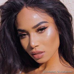 Aqui você aprenderá como deixar a pele iluminada e conquistar uma make fabulosa