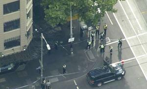 Atentado terrorista en Australia: apuñalamiento múltiple en Melbourne deja un muerto, dos heridos y crudos videos del ataque