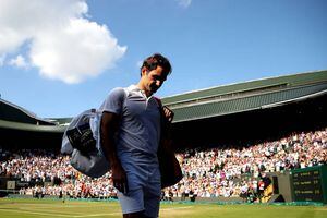 La derrota de Federer en Wimbledon rompió varios récords y lo aleja mucho de volver al Nº1