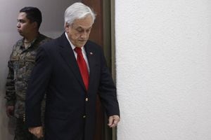 "Estamos en guerra contra un enemigo peligroso": la frase de Piñera que desató la polémica en redes sociales