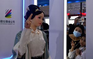 Robots al poder: una empresa presenta a la primera directora ejecutiva que funciona gracias a la inteligencia artificial