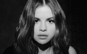 Selena Gomez é promovida a produtora executiva de 'Hotel Transylvania'