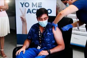 Minsal aún no informa a enfermeras y alcaldes el plan de vacunación contra el coronavirus