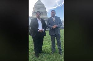 VIDEO. Líder migrante en Estados Unidos llama a manifestar contra Jimmy Morales