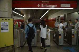 Metroviários de São Paulo anunciam estado de greve