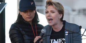 Scarlett Johansson dispara contra James Franco: "quiero mi pin de vuelta"