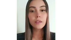[VIDEO] Manuela Gómez perdió el diente que se le partió tras diseño de sonrisa mal practicado