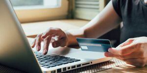 Polémica por nuevo impuesto a compras digitales en portales de internet