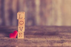 El tarot del amor para junio: No te aferres a esta relación si no eres feliz en ella