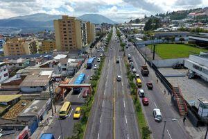Municipio de Quito informa que 'Hoy No Circula' será de 05:00 a 20:00