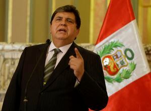 Ex presidente de Perú Alan García "tiene un impacto de bala de entrada y salida en la cabeza"