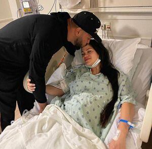 Natti Natasha y Raphy Pina muestran primera imagen de su hija Vida Isabelle