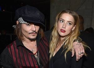 Johnny Depp demanda a su exesposa Amber Heard por 50 millones