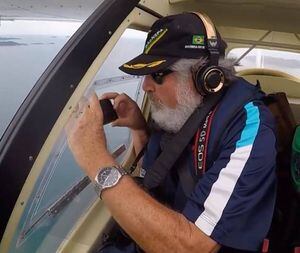 Un ambientalista deja caer su iPhone 6S desde un avión y horas después lo pudo recuperar intacto