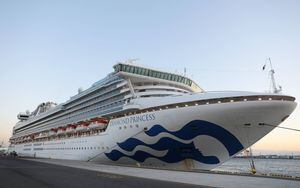 Japón: se confirman 61 casos de coronavirus de Wuhan en crucero en cuarentena en Yokohama