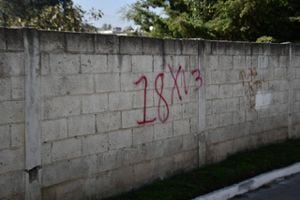 Temen por asaltos y pintas de pandilleros del Barrio 18 en Quetzaltenango