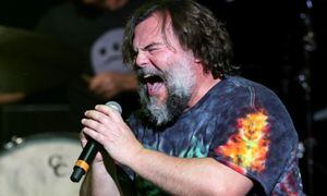 Jack Black se pone en vuelo para reemplazar a Henry Cavill como Superman: aquí está el video
