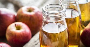 Mascarilla de vinagre de manzana y bicarbonato para eliminar las manchas en el rostro