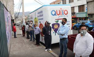 ¿Sospechas de COVID-19? Brigadas Móviles visitarán 30 barrios de Quito en esta semana