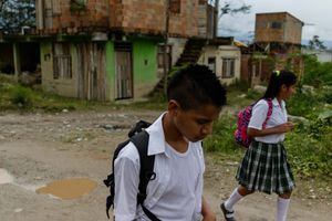 En Mocoa, los niños llevan el dolor al colegio