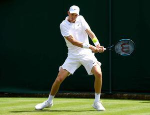 Un irregular Nicolás Jarry no pudo ante Andreas Seppi y quedó eliminado de Wimbledon