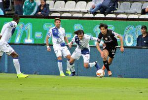 Matías Fernández y el Necaxa de los chilenos fueron humillados por Pachuca en la Liga MX