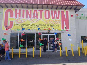 ChinaTown abre su quinta tienda en Aguada