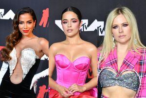 Reunimos os looks do VMA 2021 para você espiar as tendências de moda