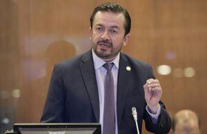 Asamblea resuelve investigar a legislador Fabricio Villamar y él rechaza la resolución