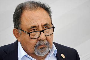 Grijalva asegura aumentará esfuerzos por extender a territorios el  Seguro Social Suplementario
