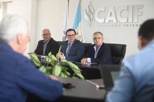 CACIF pide a CC que resuelva "de manera inmediata" recurso presentado sobre acuerdo migratorio